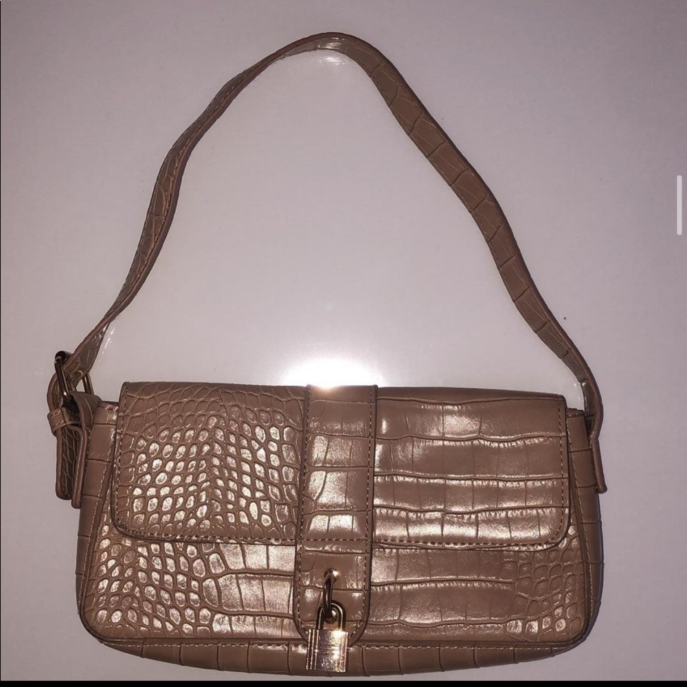 Missguided Croc faux leather shoulder bag